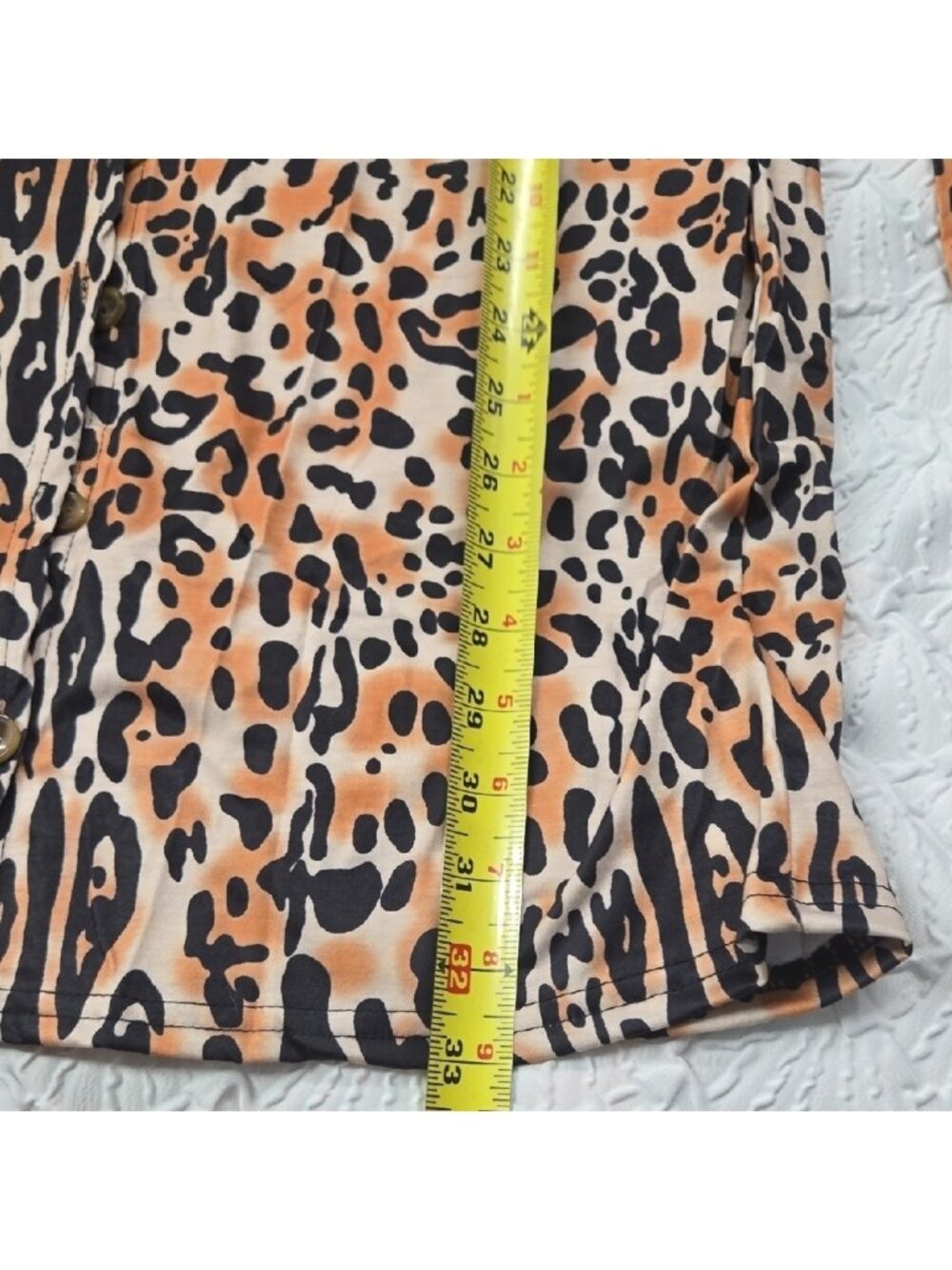 3/$10 Chic Animal Print V-Neck Dress - NWOT - Picture 5 of 6
